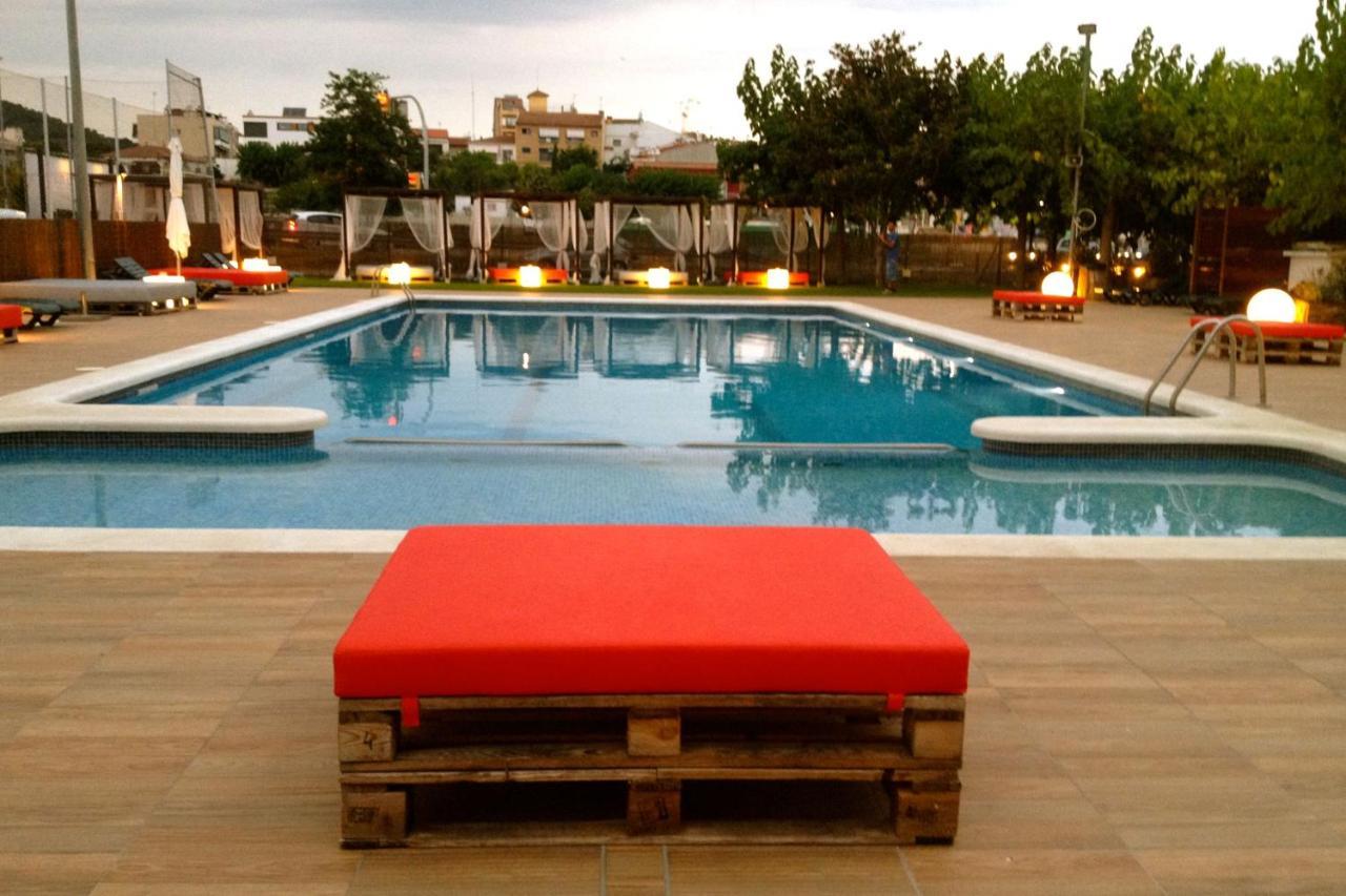 Hostal Solfina Palafolls Exterior foto