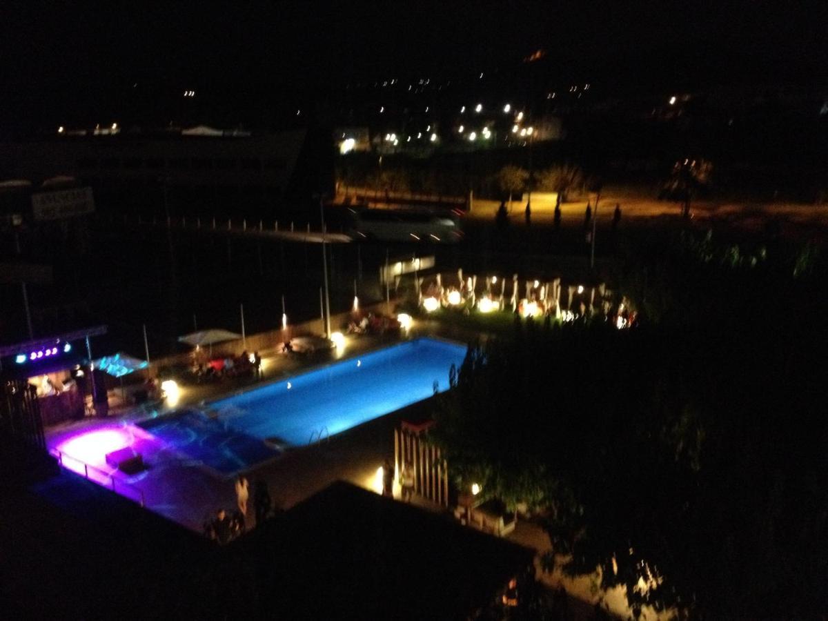 Hostal Solfina Palafolls Exterior foto